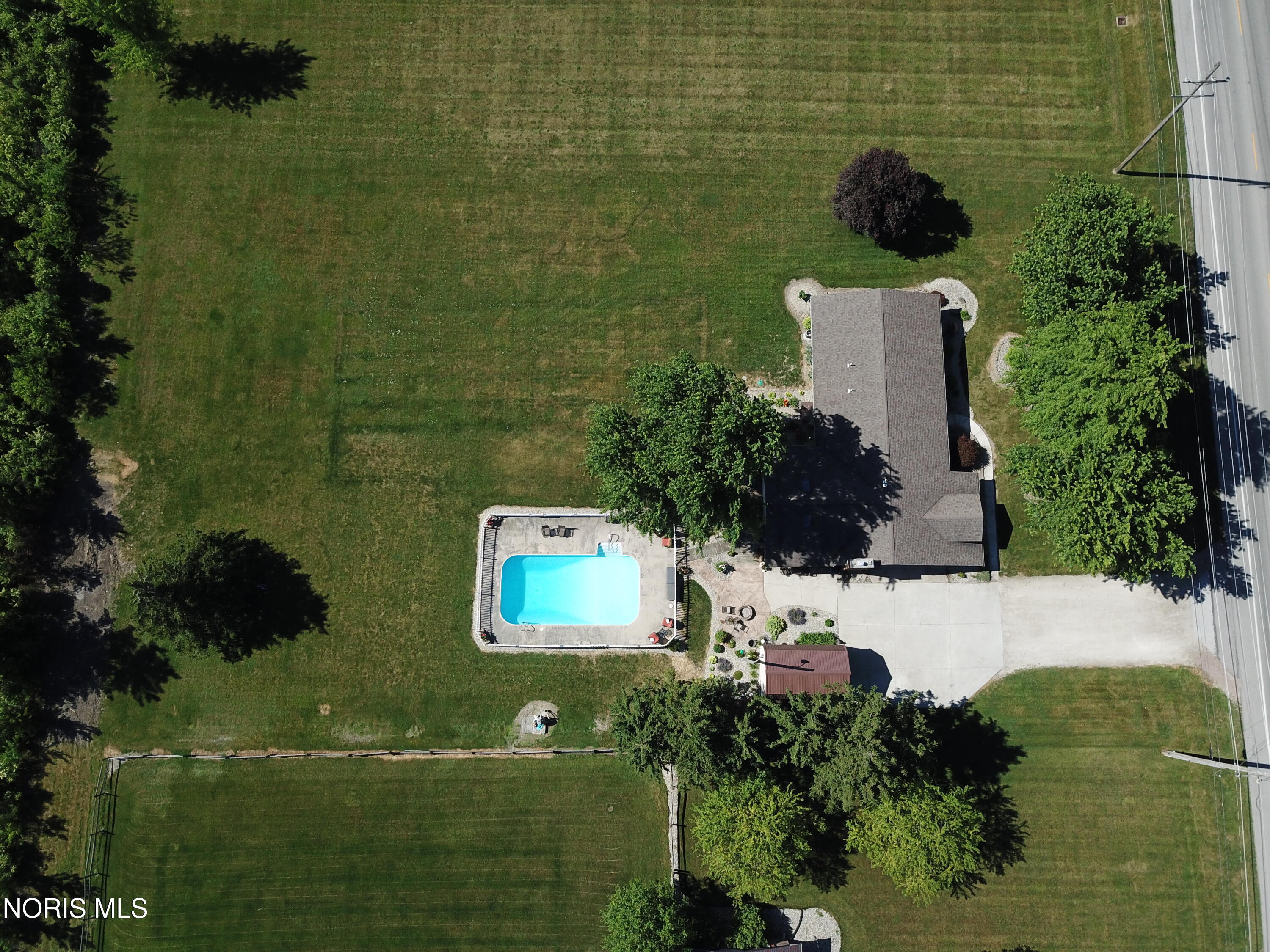 170 North Curtice Road Oregon, OH 43616 - Photo 35 of 37 Gallery Image 35