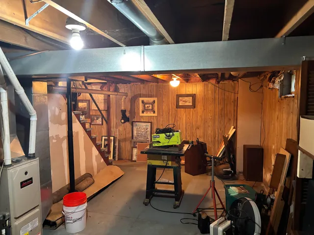 $120,000 | W7924 Coleman Avenue, Amberg, WI 54102