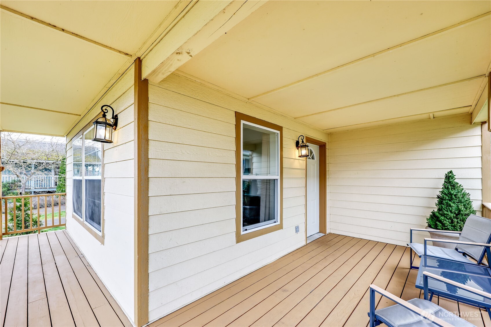 110 Alpine Loop Sequim, WA 98382 - Photo 4 of 36