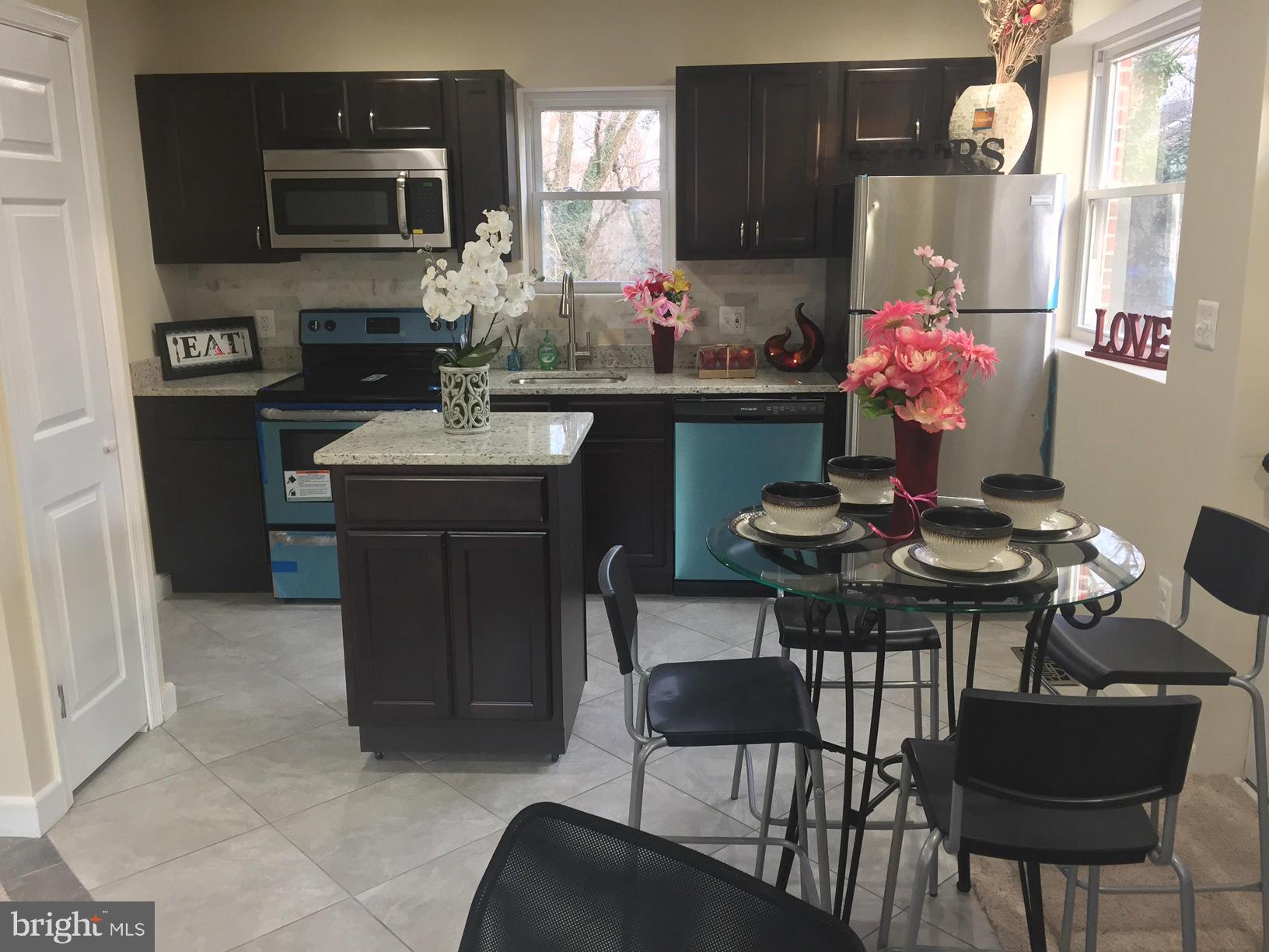 910 Brooke Road Capitol Heights, MD 20743 - Photo 1 of 27 Kitchen