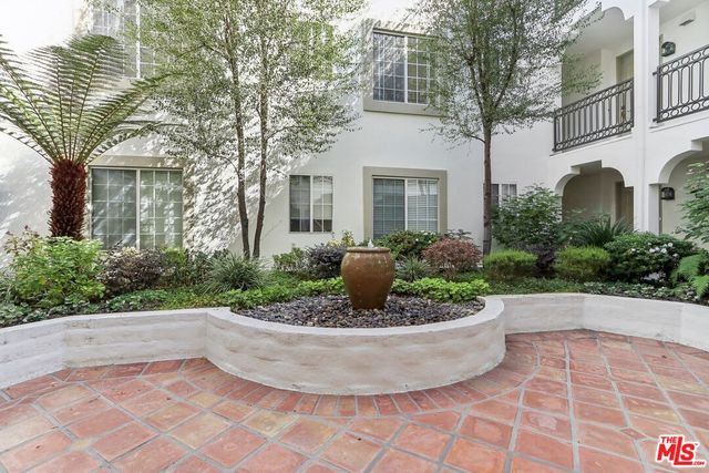 $5,700 | 10630 Eastborne Avenue, Unit 106, Los Angeles, CA 90024