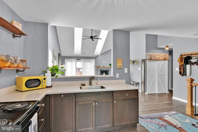 $325,000 | 906 Chesterwood Court, Marlton, NJ 08053