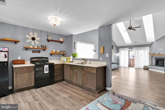 $325,000 | 906 Chesterwood Court, Marlton, NJ 08053