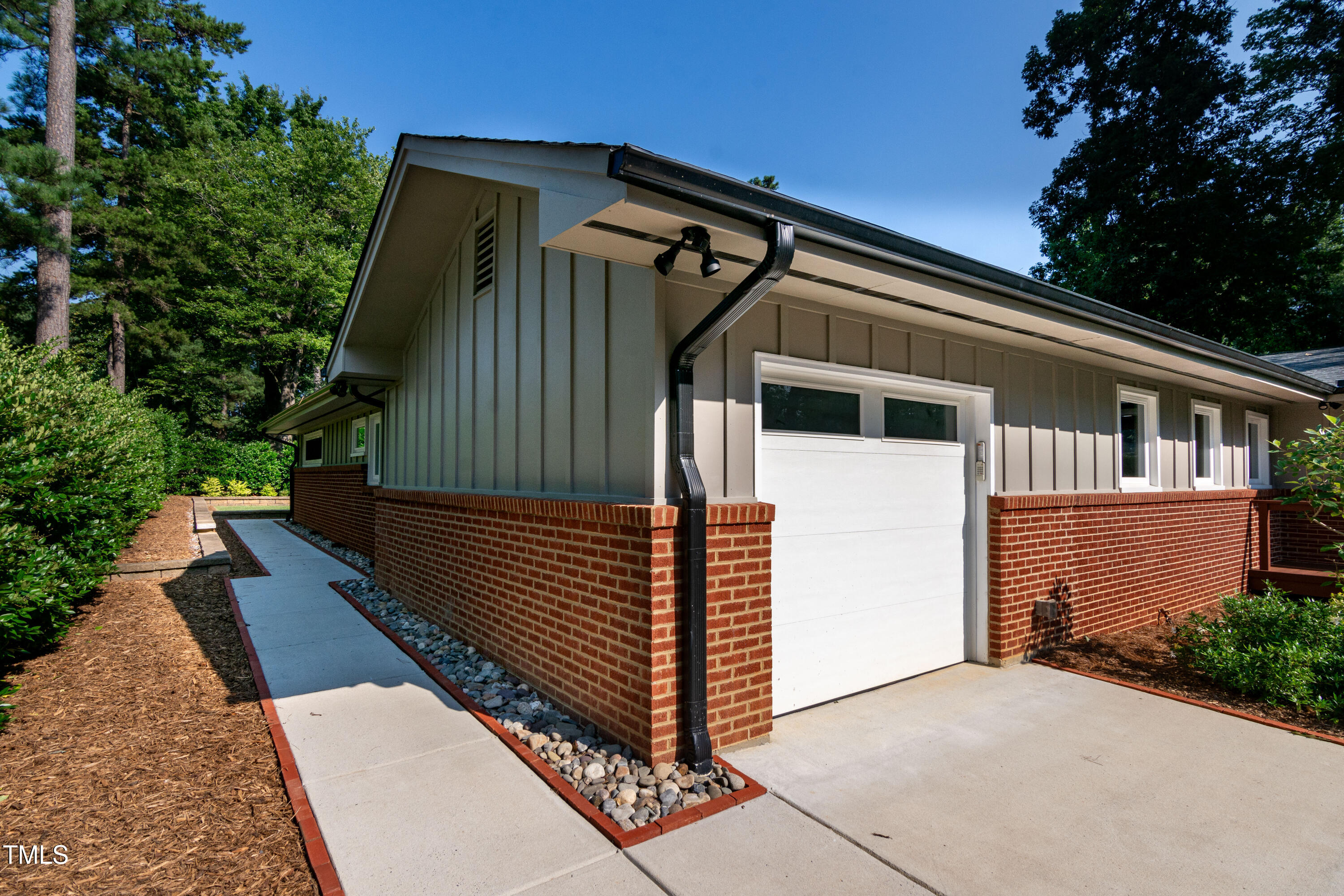 3711 Corbin Street Raleigh, NC 27612 - Photo 49 of 65 RJP_X_5174