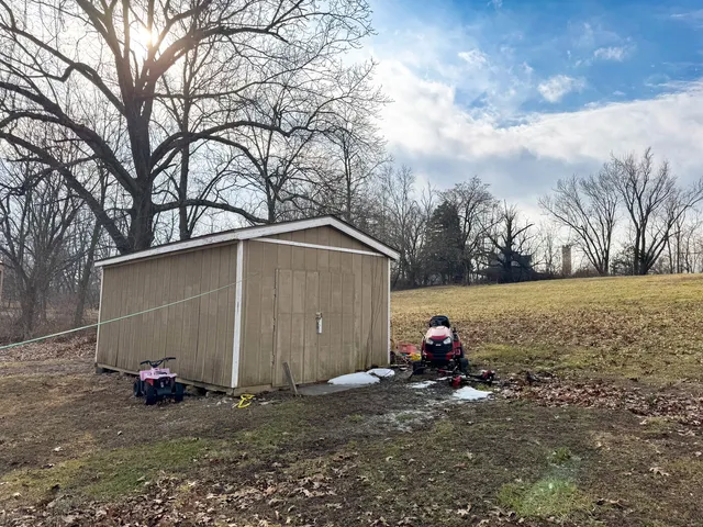 $199,900 | 320 North Old Marion Road, Goreville, IL 62939