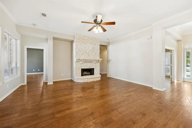 $474,900 | 6645 Barclay Lane, Garland, TX 75044