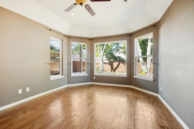 $474,900 | 6645 Barclay Lane, Garland, TX 75044