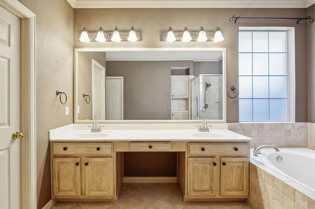 $474,900 | 6645 Barclay Lane, Garland, TX 75044