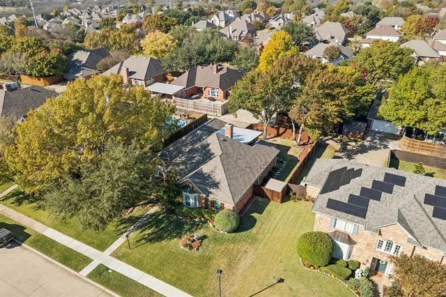 $474,900 | 6645 Barclay Lane, Garland, TX 75044