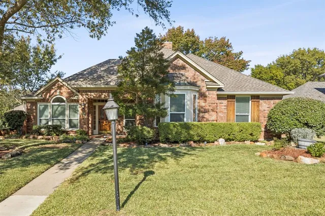 $474,900 | 6645 Barclay Lane, Garland, TX 75044