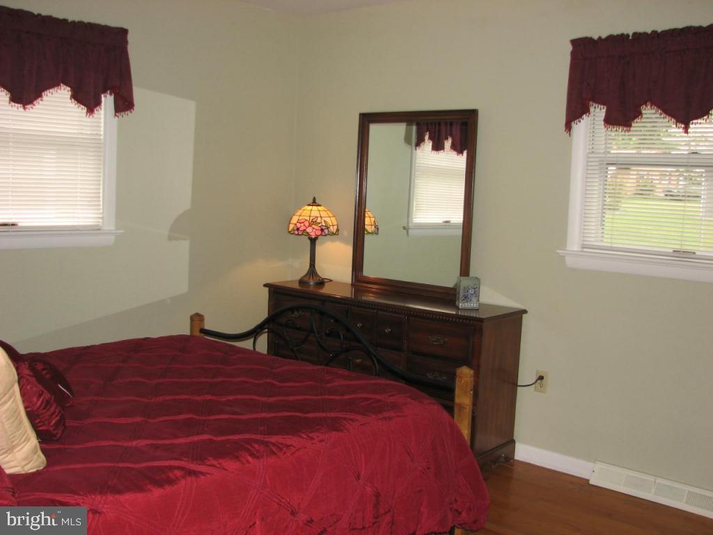 1041 Nissley Road Lancaster, PA 17601 - Photo 6 of 10 Gallery Image 6