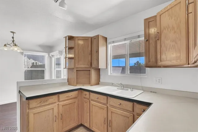 $2,050 | 8217 Beekman Street, Las Vegas, NV 89147