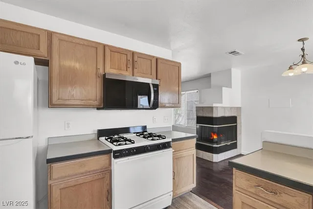 $2,050 | 8217 Beekman Street, Las Vegas, NV 89147