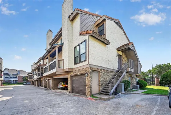 $180,000 | 336 Melrose Drive, Unit 21D, Richardson, TX 75080