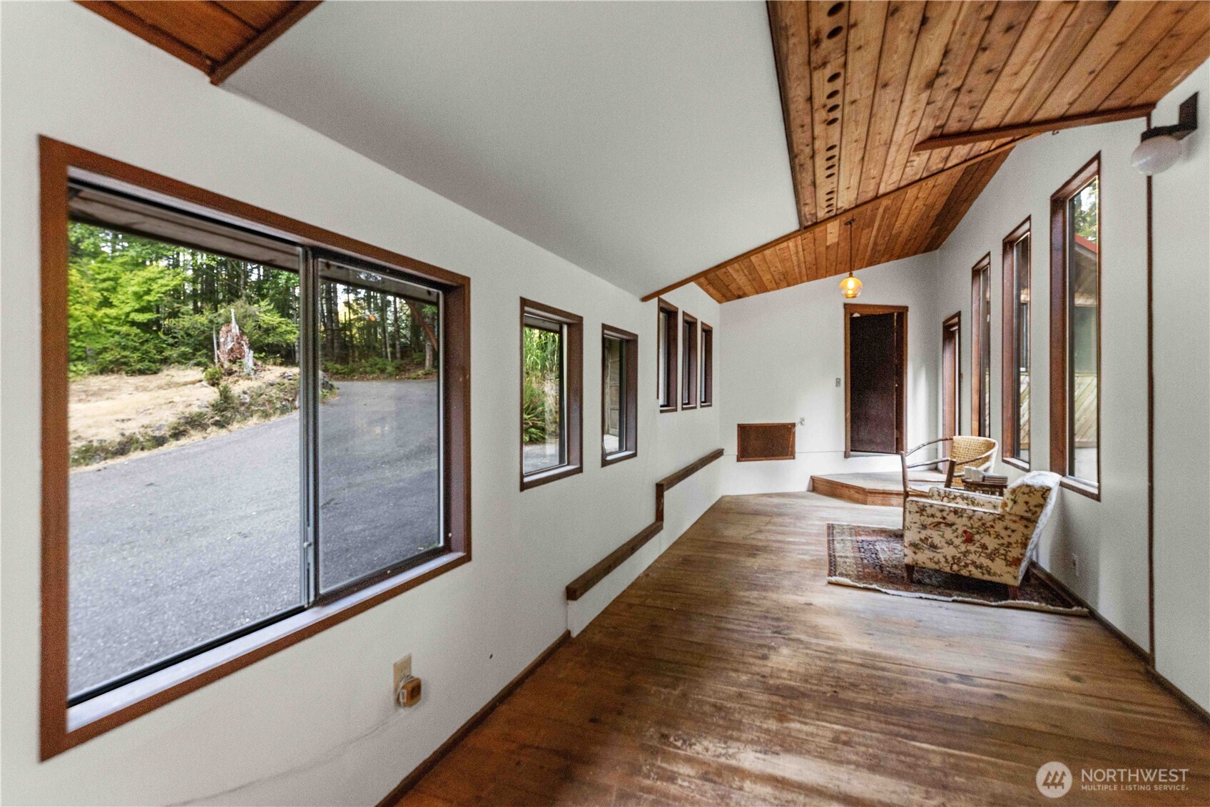 1350 Southwest Berry Lake Road Port Orchard, WA 98367 - Photo 5 of 40 Gallery Image 5