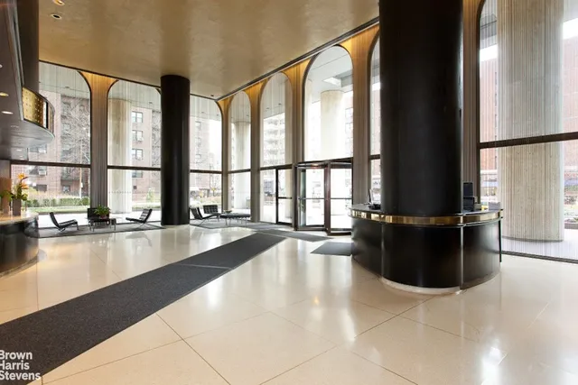 $1,420,000 | 60 East 8th Street, Unit 12N | Greenwich Village