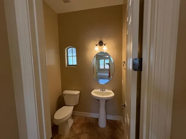 $2,400 | 15234 West Voltaire Street, Surprise, AZ 85379