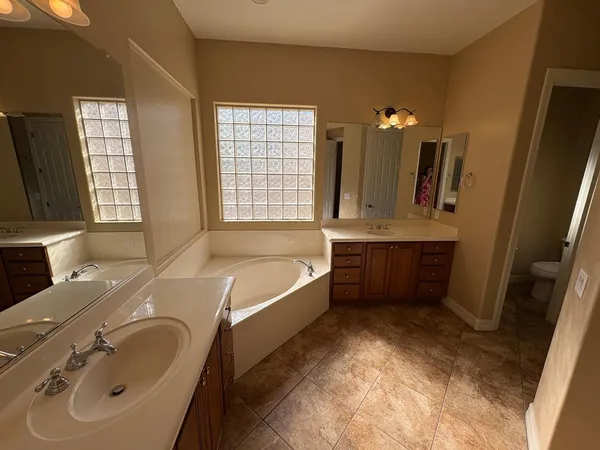 $2,400 | 15234 West Voltaire Street, Surprise, AZ 85379