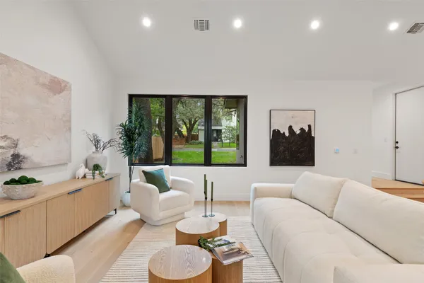 $1,100,000 | 2611 Oak Crest Avenue, Unit B, Austin, TX 78704