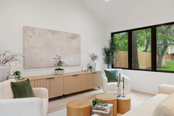 $1,100,000 | 2611 Oak Crest Avenue, Unit B, Austin, TX 78704