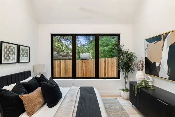 $1,100,000 | 2611 Oak Crest Avenue, Unit B, Austin, TX 78704