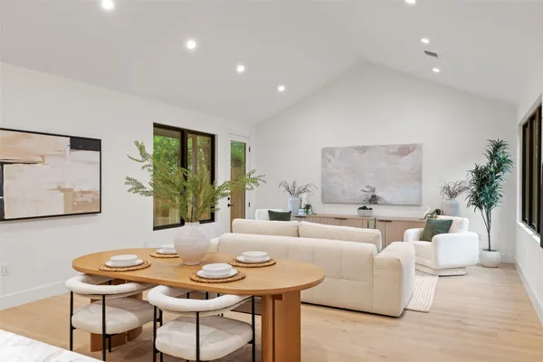 $1,100,000 | 2611 Oak Crest Avenue, Unit B, Austin, TX 78704