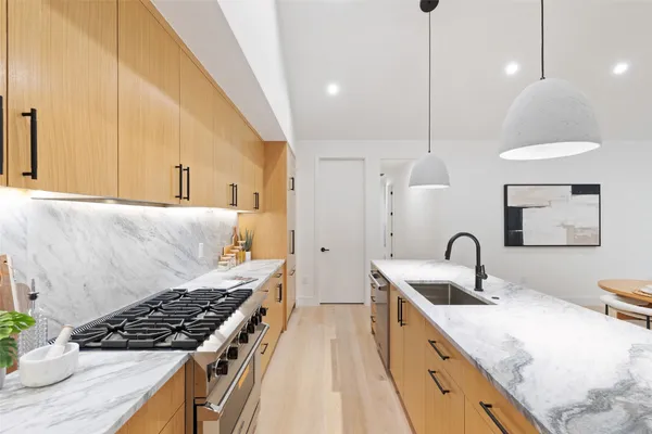 $1,100,000 | 2611 Oak Crest Avenue, Unit B, Austin, TX 78704