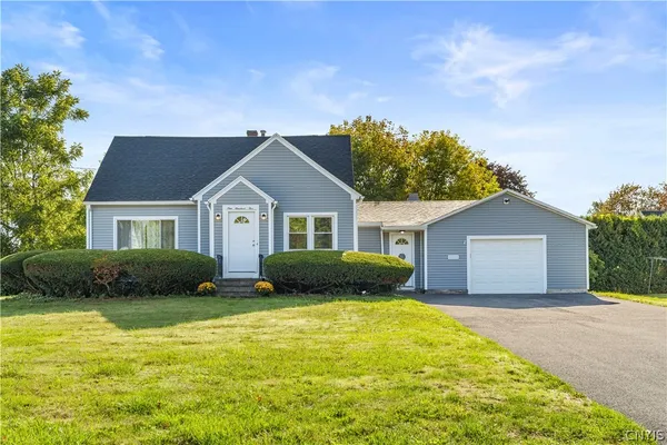 $309,500 | 105 Cooper Avenue, Whitestown, NY 13495