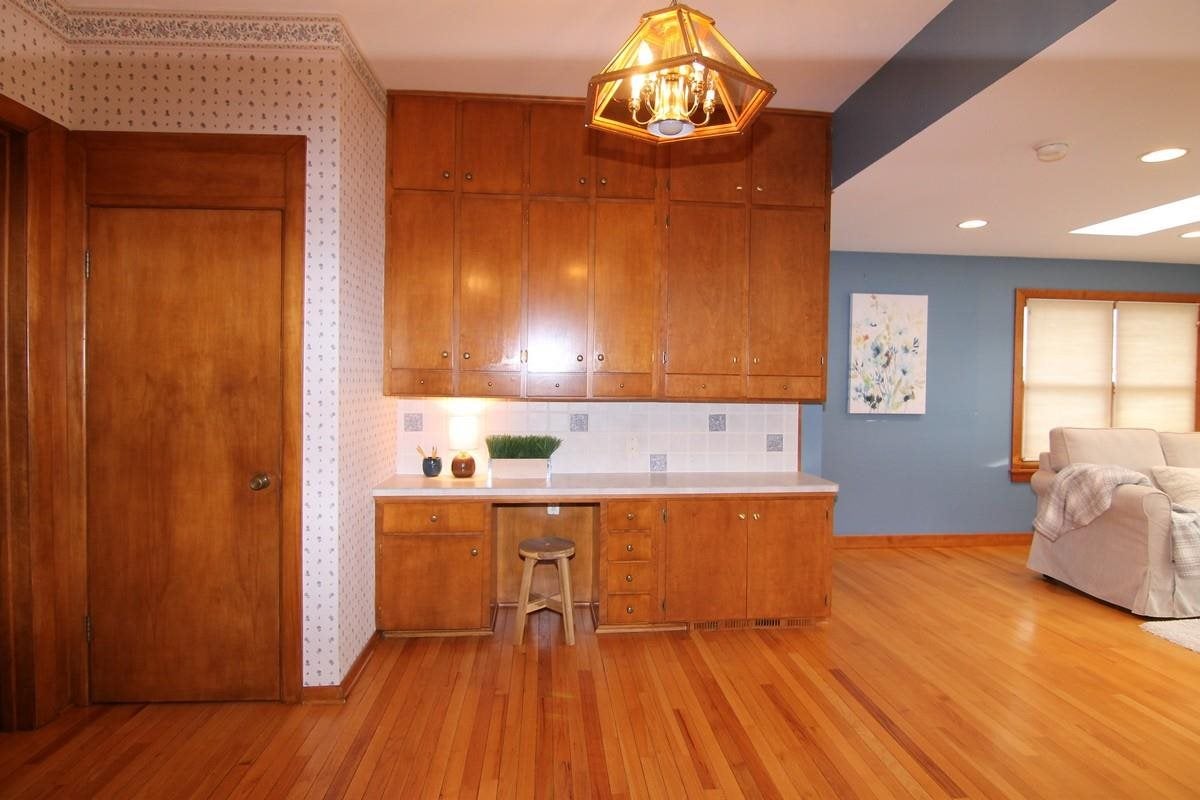 1203 Rochester Avenue Iowa City, IA 52245 - Photo 13 of 33 Gallery Image 13
