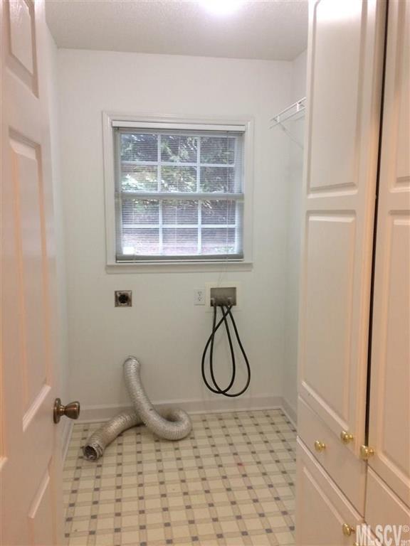 3173 Rocky Road Lenoir, NC 28645 - Photo 4 of 20 Gallery Image 4