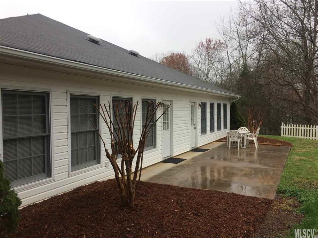 3173 Rocky Road Lenoir, NC 28645 - Photo 8 of 20 Gallery Image 8