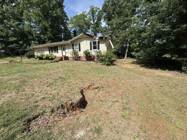 166 Foxfire Drive Gaffney, SC 29340 - Photo 2 of 47
