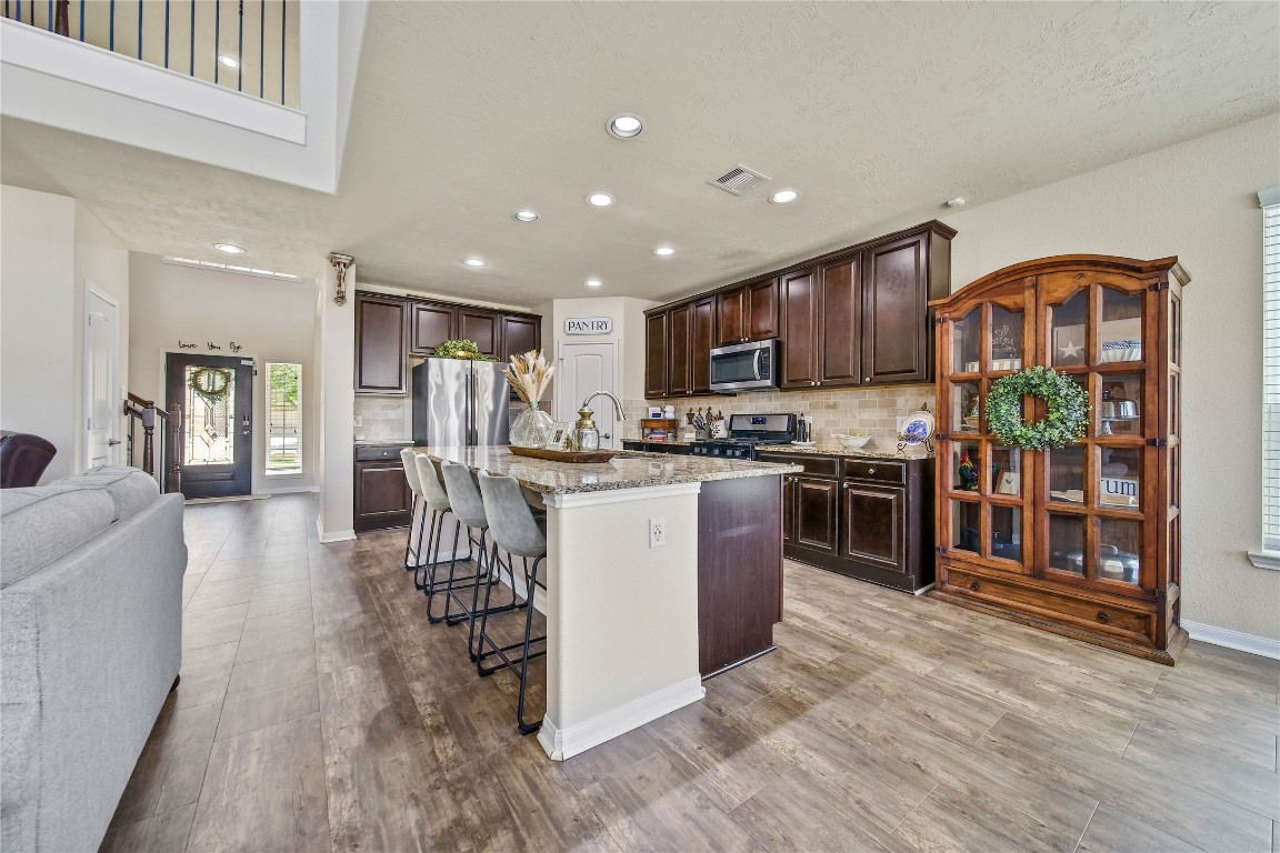 21619 Chinese Fir Lane Porter, TX 77365 - Photo 4 of 48