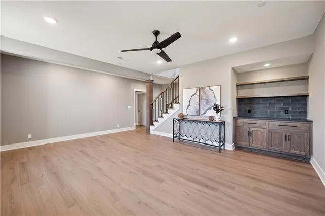 $1,084,856 | 13709 Pembroke Lane, Leawood, KS 66224