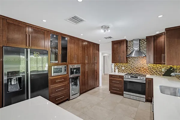 $2,399,000 | 3443 Northeast 166th Street, North Miami Beach, FL 33160