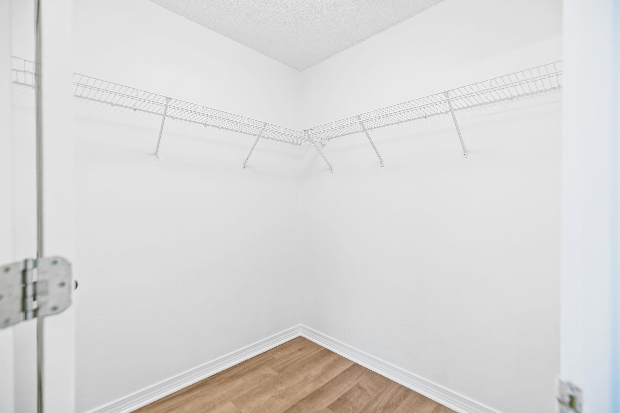 23676 Sparrows Point Daphne, AL 36526 - Photo 35 of 56 Walk In Closets