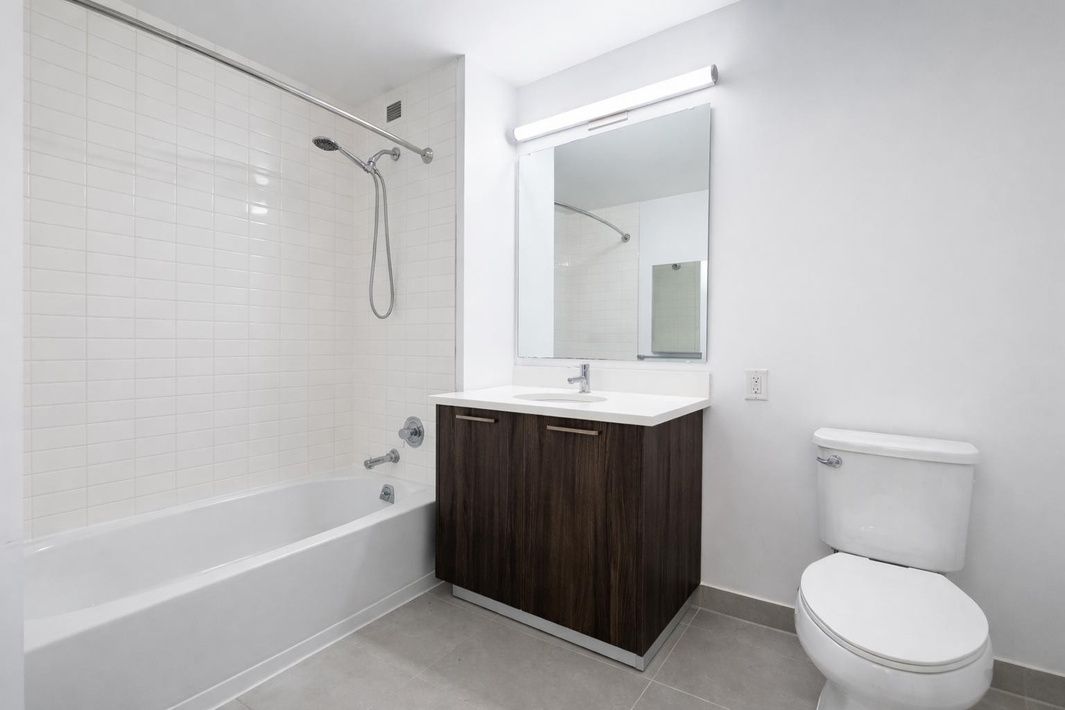 1524 Sheepshead Bay Road, Unit 8F Brooklyn, NY 11235 - Photo 28 of 29 Photo 7