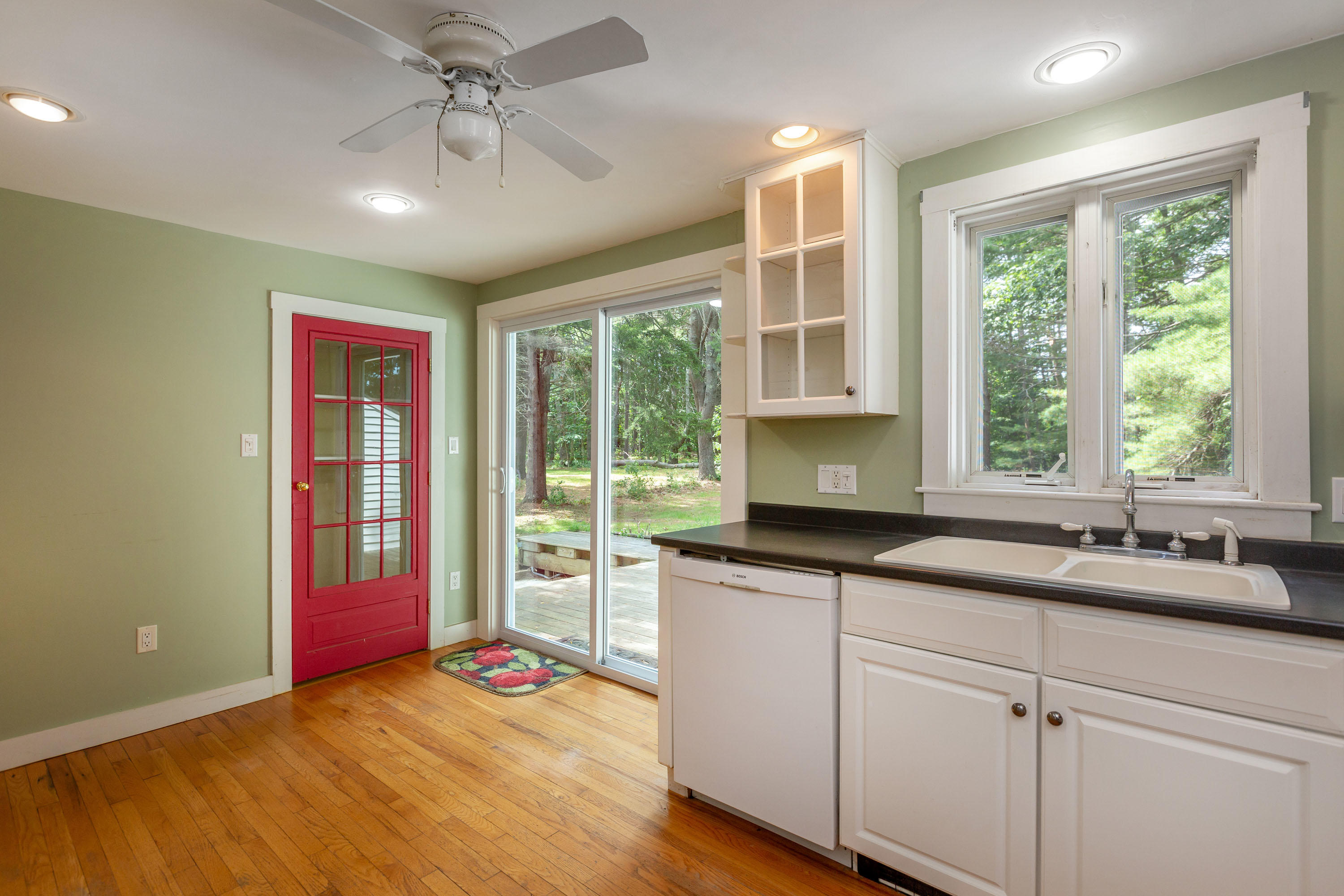 140 Church Road Brunswick, ME 04011 - Photo 10 of 42 Kitchen