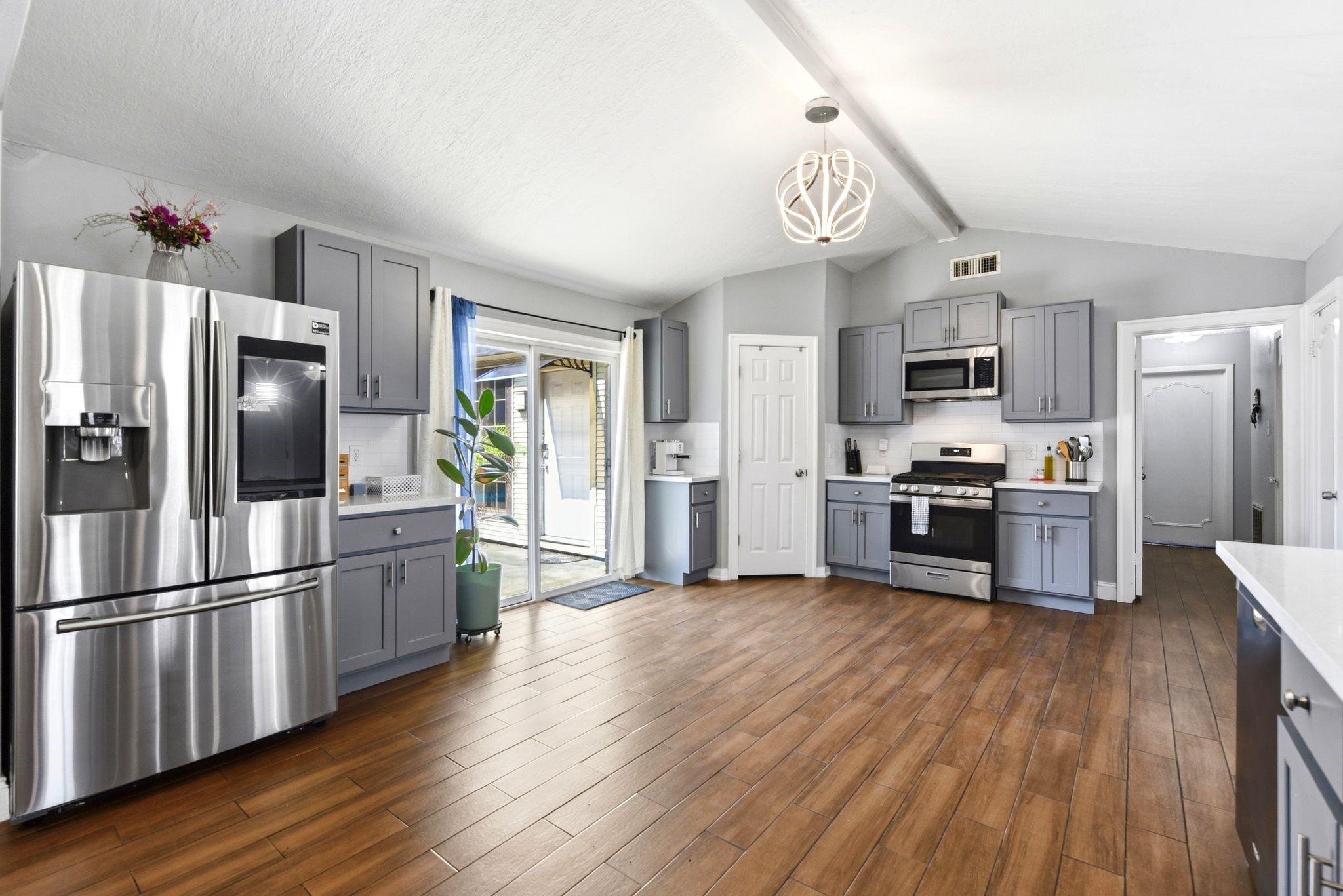 9711 Ebb Street Houston, TX 77089 - Photo 13 of 45