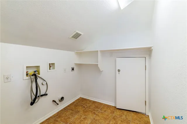 $429,900 | 2995 Freemont Street, Round Rock, TX 78681