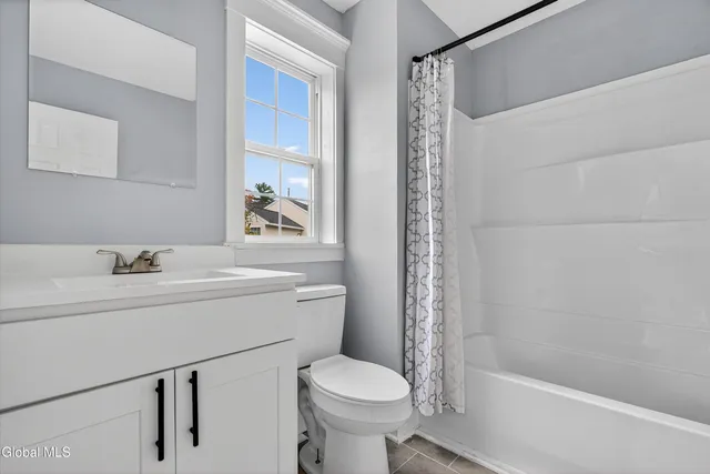 $3,000 | 716 Adams Circle, Ballston Spa, NY 12020