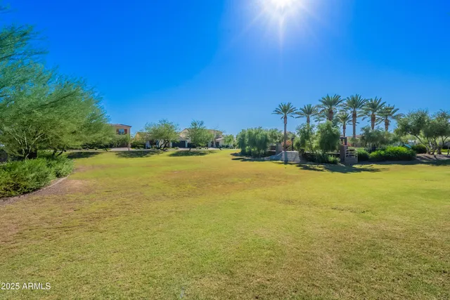 $2,800 | 26205 North 19th Lane, Phoenix, AZ 85085