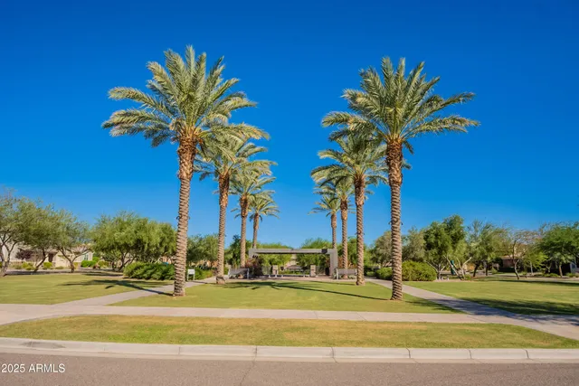 $2,800 | 26205 North 19th Lane, Phoenix, AZ 85085