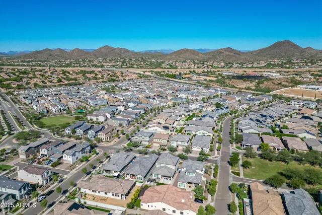 $2,800 | 26205 North 19th Lane, Phoenix, AZ 85085