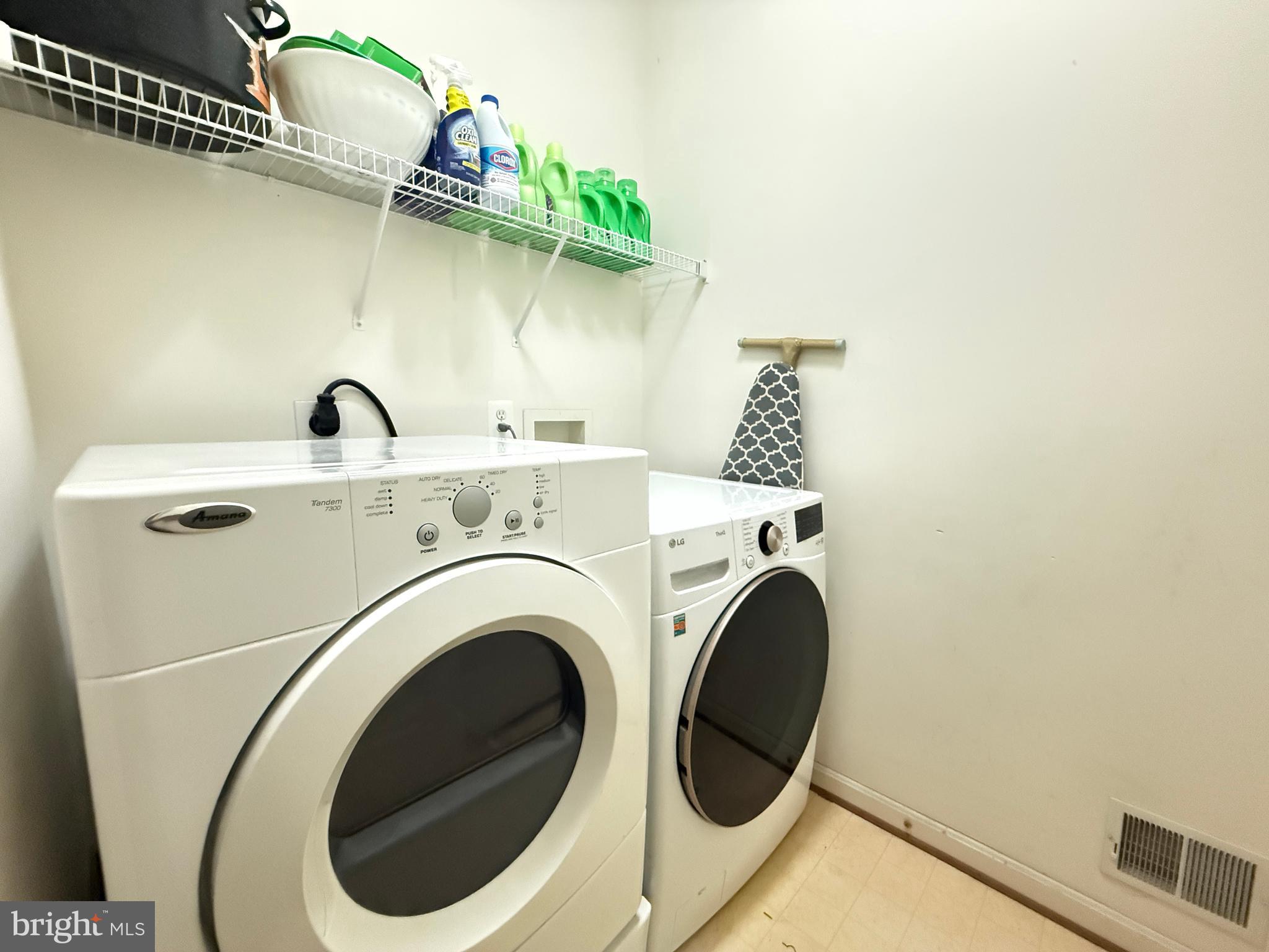 3114 Collins Street Clinton, MD 20735 - Photo 24 of 37 Laundry at 2-car garage access