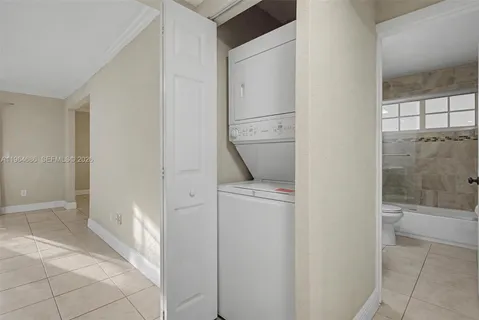 $1,250,000 | 3609 South Le Jeune Road, Coral Gables, FL 33134