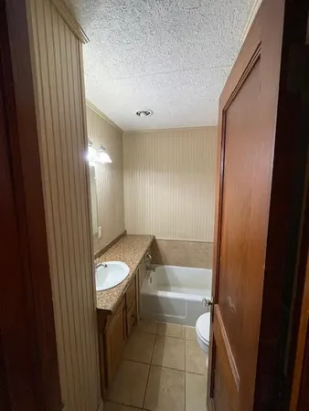 $105,000 | 1011 6th Avenue, Mountain Lake, MN 56159