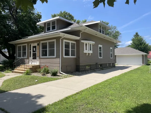 $105,000 | 1011 6th Avenue, Mountain Lake, MN 56159