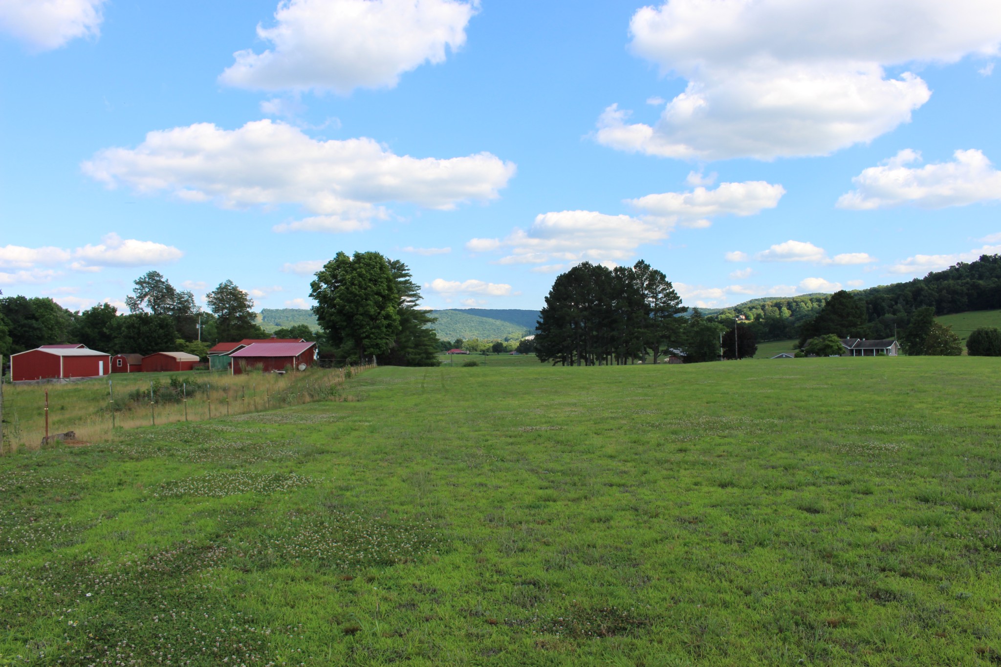 934 Hodges Ferry Road Sparta, TN 38583 - Photo 6 of 18 Gallery Image 6