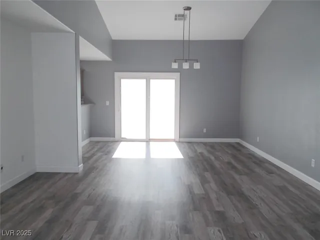 $2,300 | 6882 Relic Street, Las Vegas, NV 89149